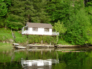 Harbour View Cottage for rent Quadra island